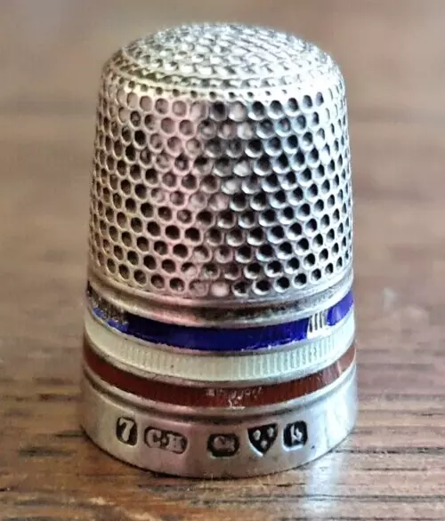 Charles Horner silver thimble hallmarked for Chester 1936