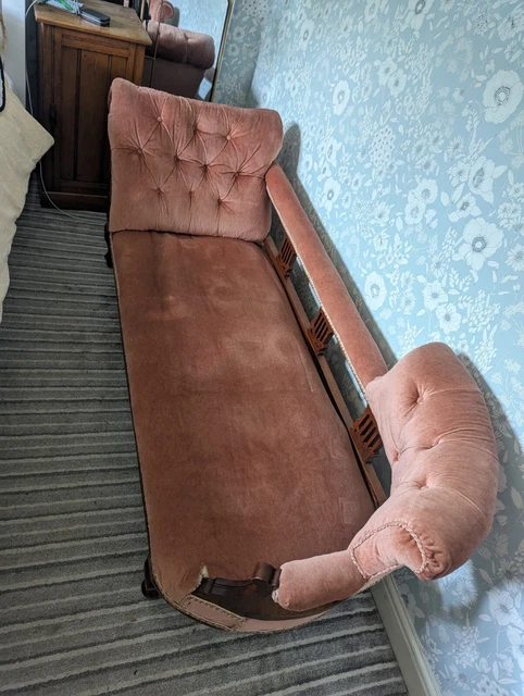 Antique Victorian Edwardian mahogany and pink velvet upholstered chaise Lounge