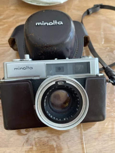 Minolta Hi-Matic 7 Silver 45mm f/1.8 Rangefinder 35mm Film Camera