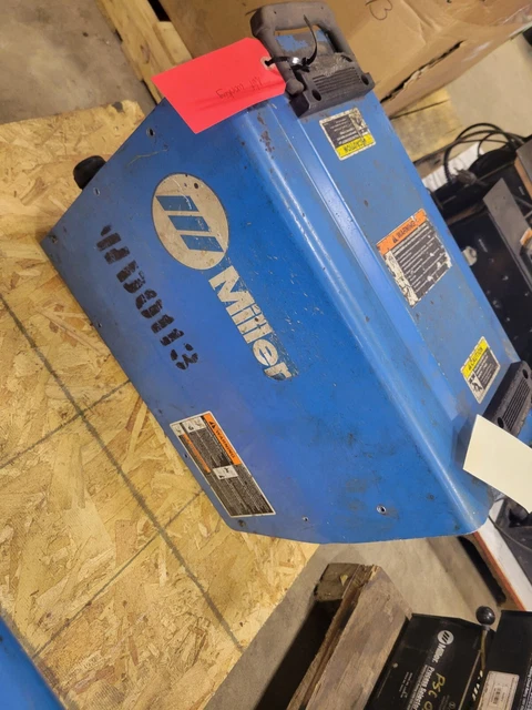 Miller XMT304 Mutiprocess Welder CC/CV