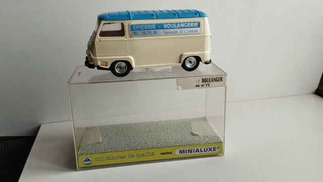 Estafette MINIALUXE RENAULT - AMBULANCE PREMIERS SECOURS - 1:32 VERY GOOD