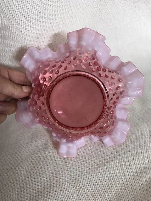 Vtg Pink and White Cased Ruffle Decorative Collectible Dish Bowl Hobnob Milk Gla