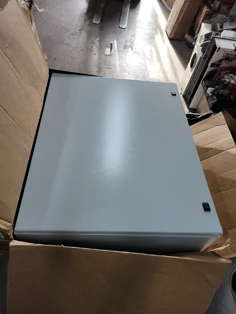 Schneider SE21121004525 ENCLOSURE