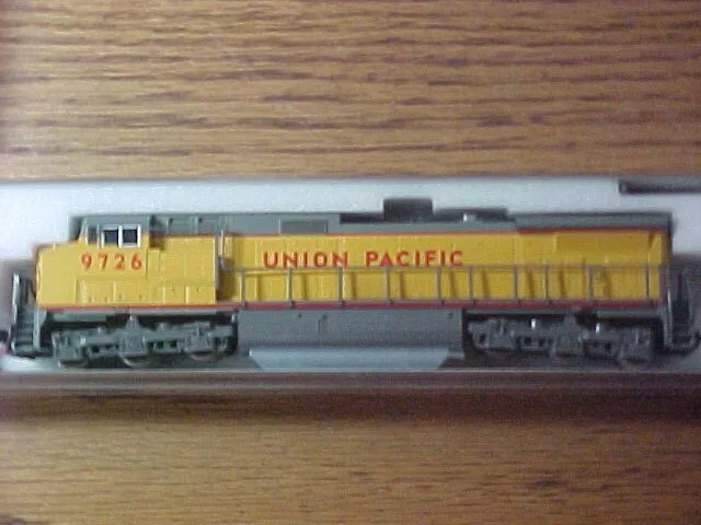 Kato N Scale Union Pacific GE C44-9W 176-3305 #9726 Unused In Box