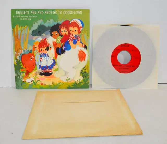 Raggedy Ann & Andy go to cookietown record & pop-up  book / card Hallmark 1974