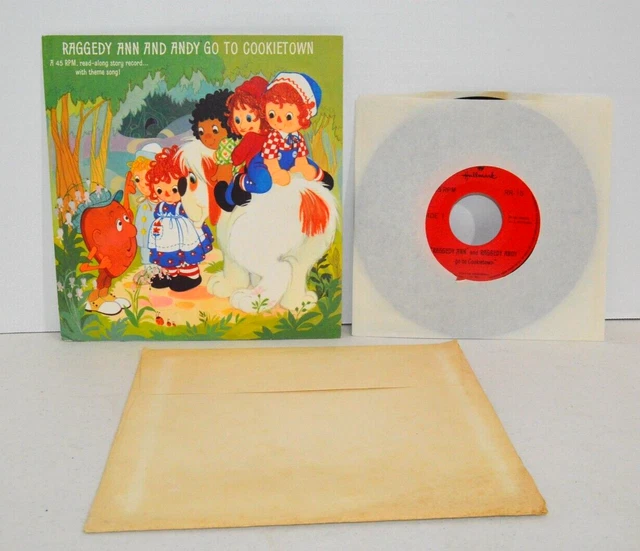 Raggedy Ann & Andy go to cookietown record & pop-up book / card Hallmark 1974 Raggedy Ann & Andy go to cookietown record & pop-up book / card Hallmark 1974