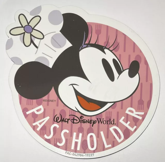 Authentic 2019 WDW Annual Passholder Food & Wine Chef Minnie Mouse Magnet