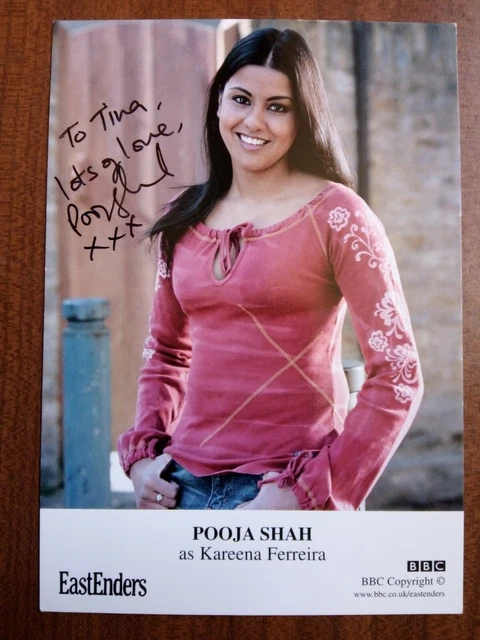 POOJA SHAH *Kareena Ferreira* EASTENDERS HAND SIGNED AUTOGRAPH CAST PHOTO CARD
