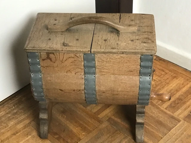 Altes Butterfass von damals, gut erhalten, funktionsfähig, schöne Dekoration