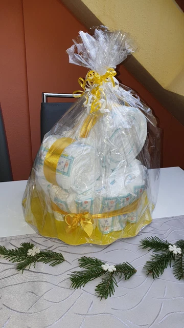 riesengroße XXL Windeltorte (Pampers) in Größe 2