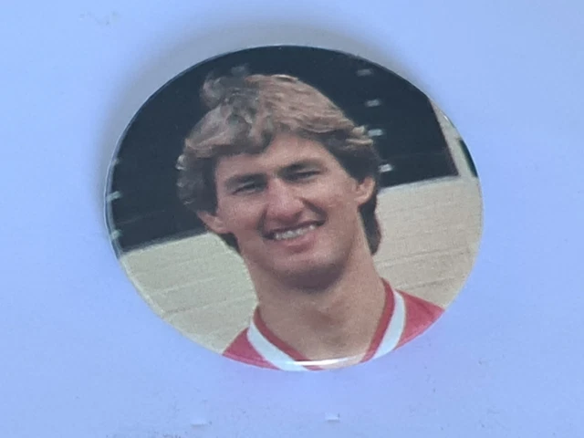 thumbnail image 2 of Arsenal 1993 FA Cup Tony Adams Postage Stamp – Gunners Collectible (Season 92-93) 2 of 6