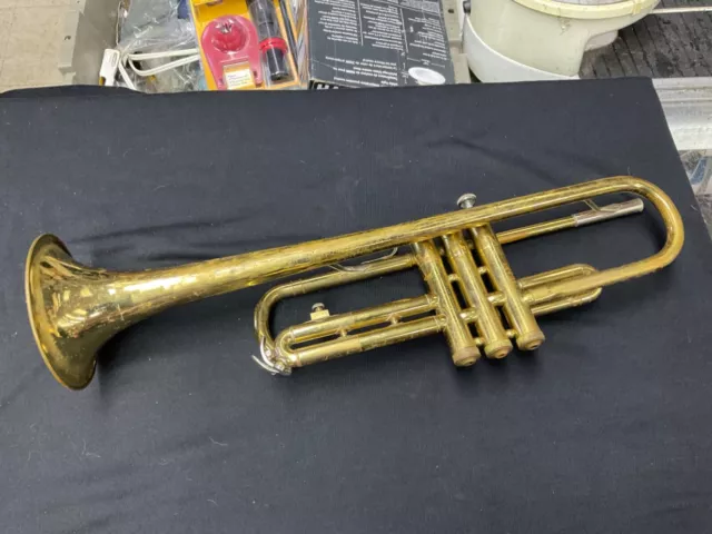 Vintage Selmer Bundy Trumpet Vintage Selmer Bundy Trumpet