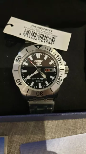 SEIKO 5  Sports SNZF83K1 Black Sea Urchin Automatic 7S36-02Y0 Steel Watch 7S36