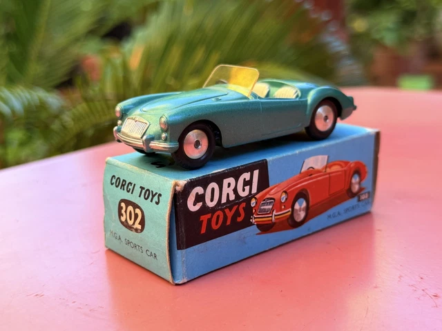 CORGI TOYS 215 FORD Thunderbird Very Very Near Mint Old Shop Stock
