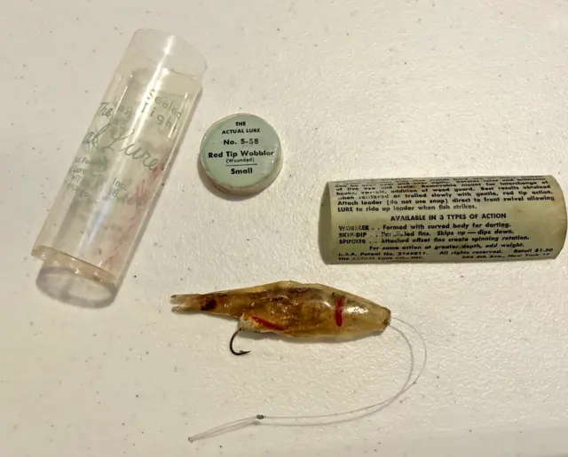 Lot of 3 The Actual Lure Real Bait Minnows Sealed Tight, 2 In Tubes With  Inst 