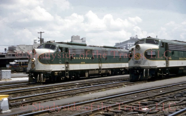 Southern SOU EMD E8A Diesel Loco #6908 Original Slide Atlanta 1958