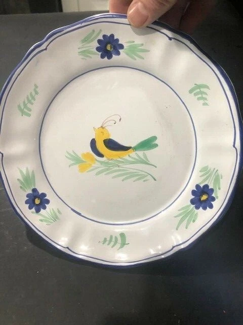 J Peterman Co Italian White Glazed Pottery Majolica 9 In Plate Bird Image