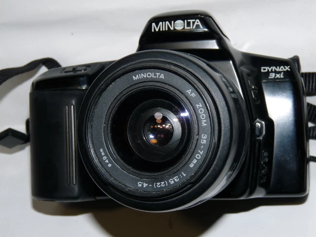 SLR Kamera Minolta Dynax 3xi AF mit Minolta AF zoom Objektiv 35-70mm