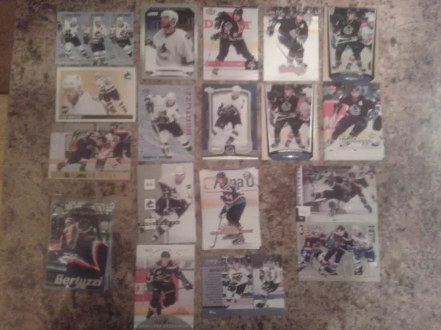 GREAT LOT of 5 TODD BERTUZZI HOCKEY CARDS  includes his ROOKIE CARD