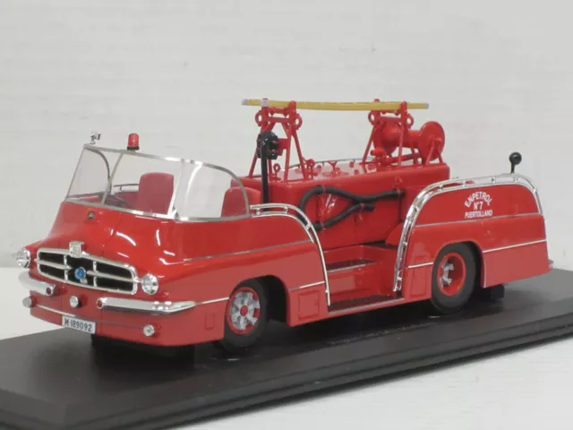 Pegaso 140 DCI Mofletes (Spain 1959) Feuerwehr rot Box Autocult 1:43 lim.