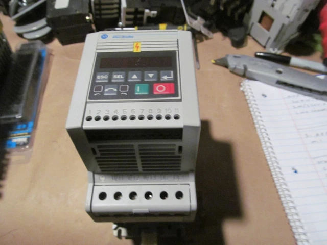 Allen Bradley 160-Ba02Nps1 Speed Controller B-296