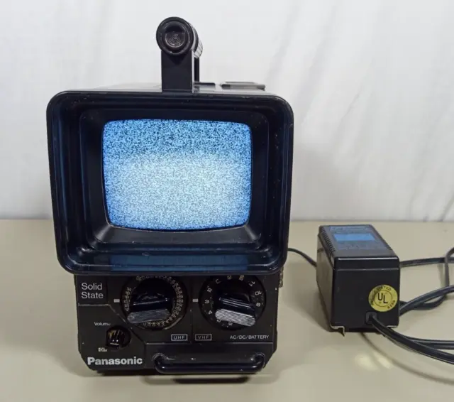 Vintage 1978 Panasonic Solid State Portable TV 5" TR-555 w/Power Adaptor TY-175P