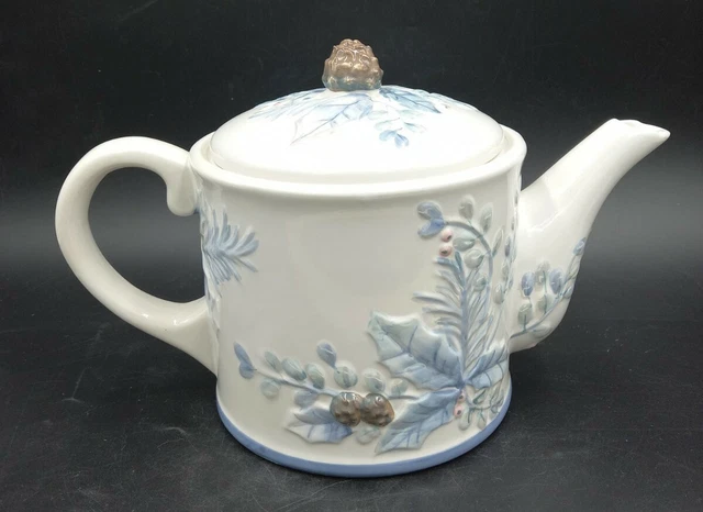 Pfaltzgraff WINTER FROST Sculpted Teapot