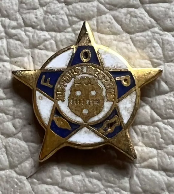 FOP FRATERNAL ORDER OF POLICE STAR RARE JUS-FIDUS-LIBERTATUM pin badge lapel
