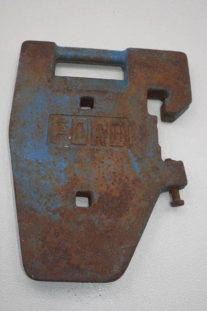 Ford Tractor Front Suitcase Weight Counter Weight Pulling Puller CENTRAL FLORIDA Ford Tractor Front Suitcase Weight Counter Weight Pulling Puller CENTRAL FLORIDA