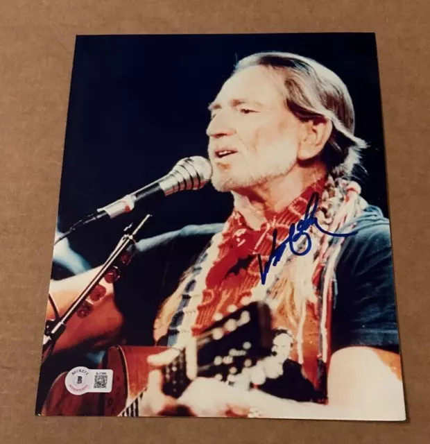 Willie Nelson Signed Country Music 8X10 Photo Beckett Certified Bas #4