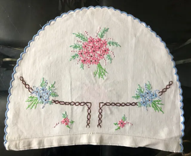 VINTAGE ANTIQUE 100% Cotton Handmade Flower Embroidery Scallop Edge Tea Cosy