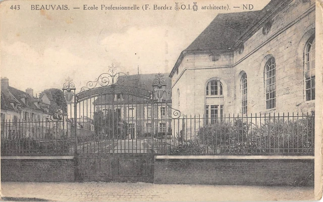 Carte Postale Ancienne Beauvais – École Cyprien Desgroux (CPA 60) – Début 1900