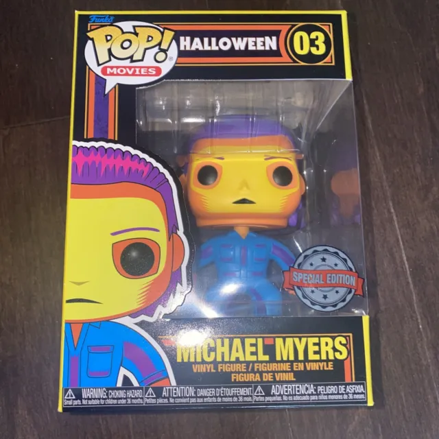 Funko POP! Halloween MICHAEL MYERS Black Light SPECIAL EDITION #03 w/ Protector