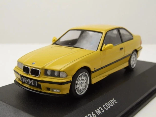 UT MODELS BMW E36 M3 GTR Street 1/18 Noire – Occasion Boîte, Bon état