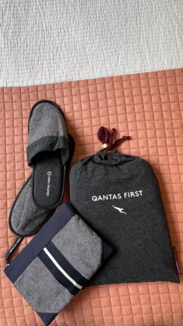 NEW Qantas First Class Pyjamas, Amenity Kit, Slippers, Size L/XL