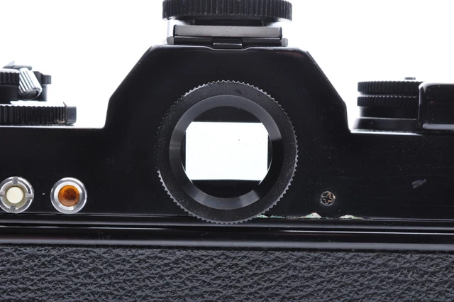 Nikon F4 Boîtier Noir - Appareil Photo Argentique 35mm SLR (Pour Pièces / Non Fonctionnel)