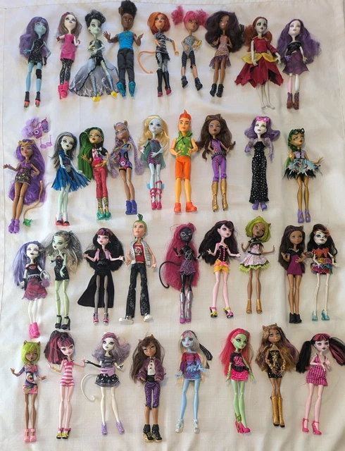 LOTE DE 35 muñecas Monster High, 2008-? EUR 257,49 PicClick ES