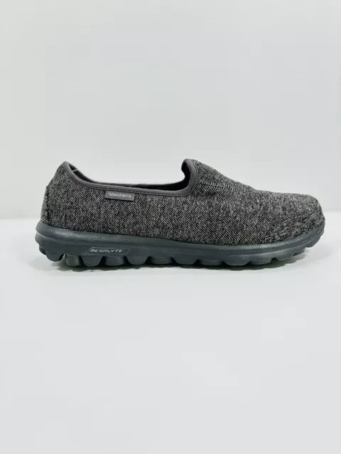 Skechers Shoes Women's Size 11 Go Walk Slip On Form Fit Memory Foam