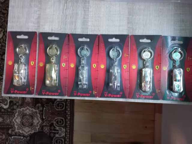 Shell V-Power Ferrari Metal Collectible All 6 Keychains new perfect condition