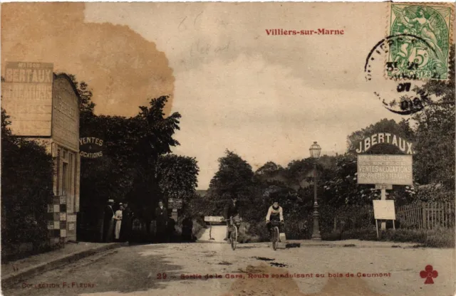 CPA AK VILLIERS-sur-MARNE - Road station exit leading to wood from (390175)