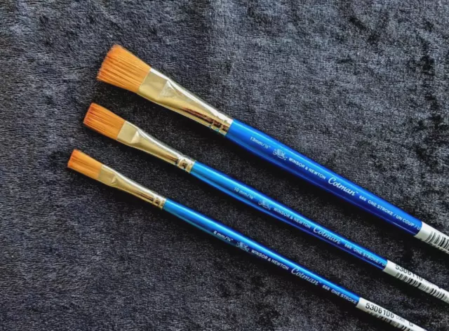 3 x Winsor and Newton Cotman Artists Brushes One Stroke Series 666.