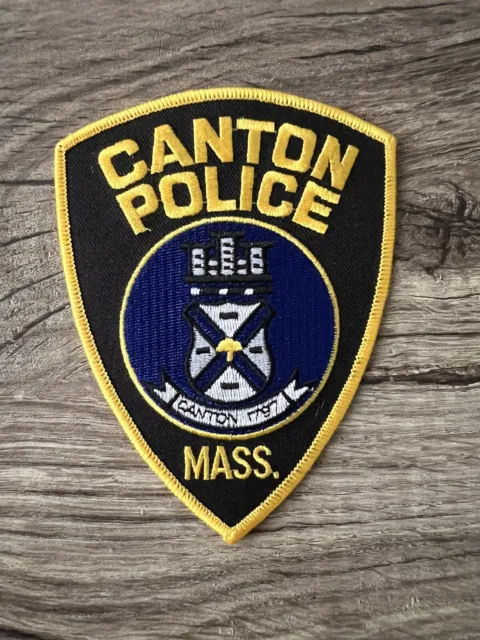 Canton Massachusetts Police Department Shoulder Patch *Collectible Item*