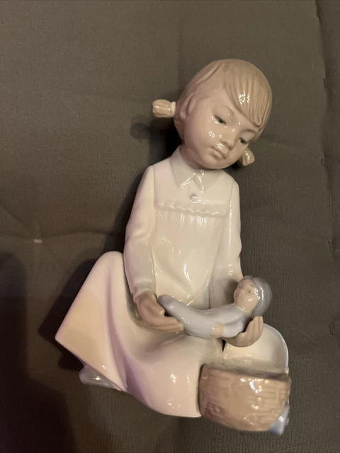 Zaphir Lladro “Pretending" 6.75" Tall Figurine Girl w/Doll & Cradle