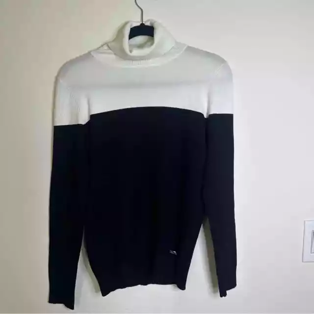 Calvin Klein Women’s Turtle Neck Black Gray Sweater size Small