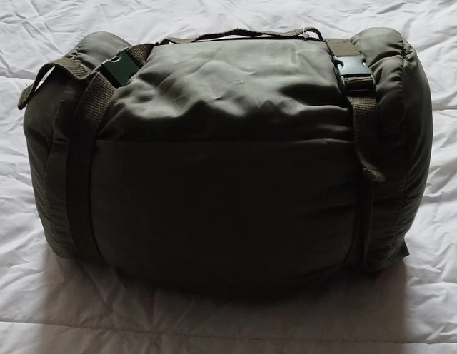 VÉRITABLE SAC A DOS militaire modèle F1 TTA kaki de l'armée française VÉRITABLE SAC A DOS militaire modèle F1 TTA kaki de l'armée française
