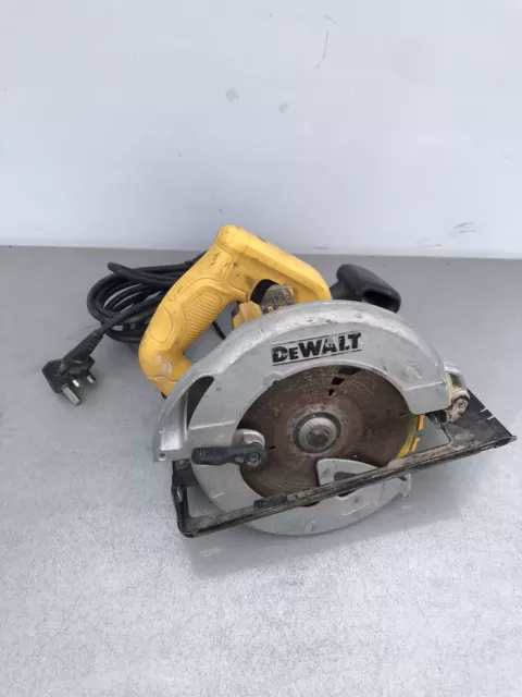 DEWALT DWE560-GB 184mm 240V Circular Saw