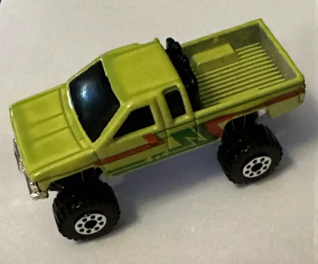 Hot Wheels Mini Micro Nissan Hard-body Pickup Truck Racers 1987 Vintage 2” 4x4