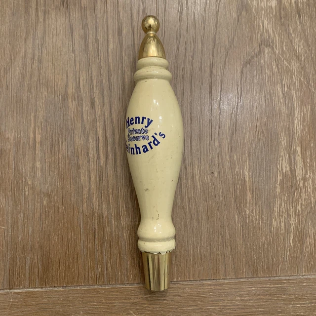 Henry Weinhard's Private Reserve 7" Beer Bar Tap Handle Knob Restaurant WHITE