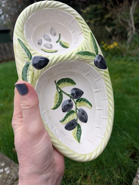 A. SANTOS PORTUGAL 657-42 Hand Painted 16.5in Diameter Serving