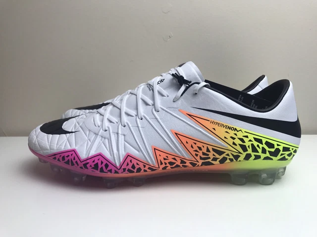 Nike on sale hypervenom viola